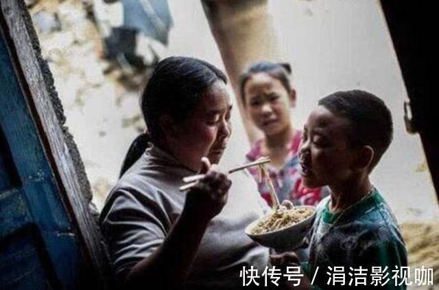 父母|只生一个孩子的家庭，到老了是轻松还是遭罪过来人现实又残酷