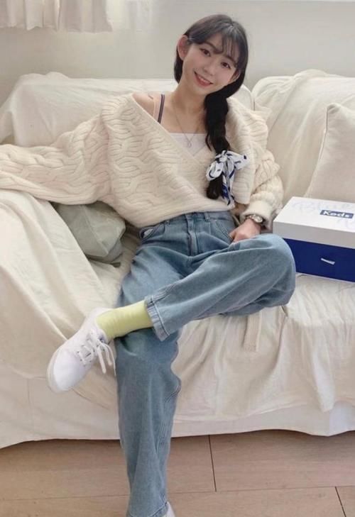 开春建议多穿牛仔裤，时尚百搭还减龄，挑选和搭配法则为你奉上