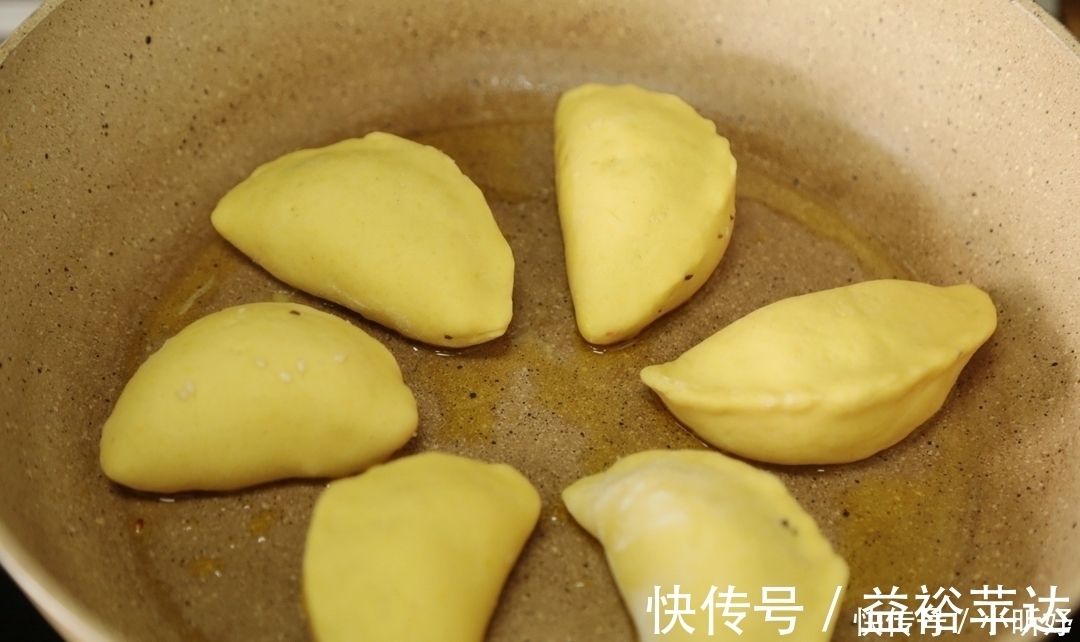 酵母粉|做玉米面馒头，难怪不松软好吃，多数人第一步就错了！又学一招！