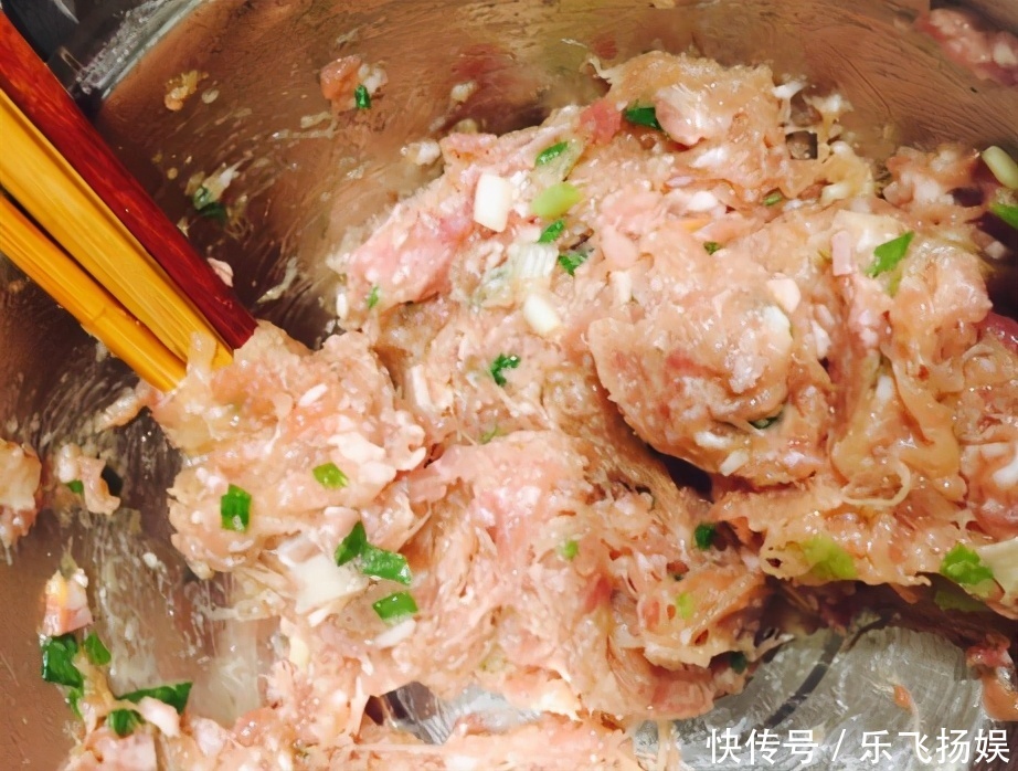 萝卜馅饺子,有人加盐腌有人焯水教你正确做法,饺子馅太香了