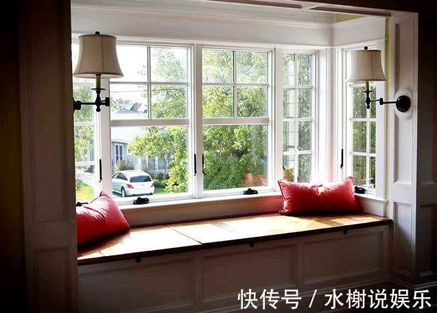 收纳|飘窗只知道放绿植4种更实用的设计,奢华又上档次