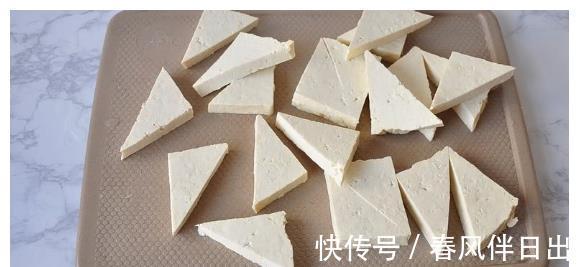 红烧豆腐|豆腐的绝美做法，有条件多吃几顿，做一次吃的汤都不剩，真的值了