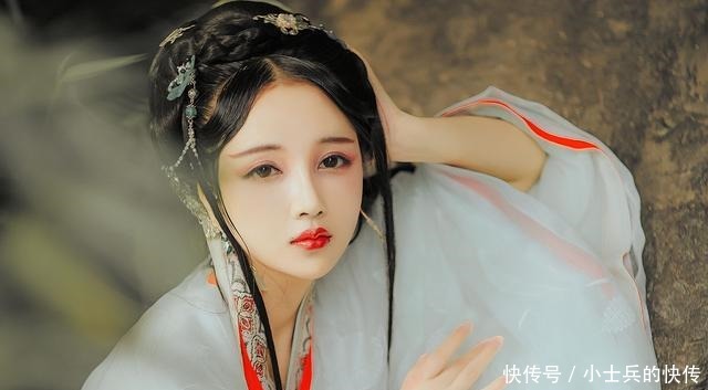 流传|李清照的一首《声声慢》,第一句就惊艳世人,流传至今成为了经典