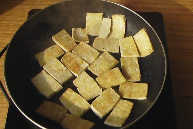 豆腐|失眠最怕这菜,睡不着觉的人要多吃,帮助睡眠,一觉睡到自然醒