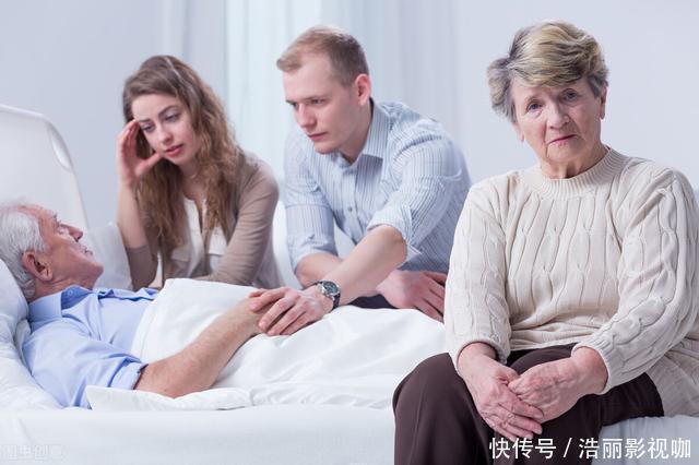 姥爷逗4岁外孙：“等我老了就靠你了”，孩子的回答太实诚