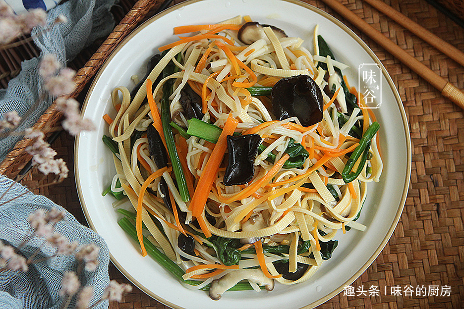 海清|《向往的生活》黄磊为海清做家乡菜，营养丰富寓意好，太有食欲了