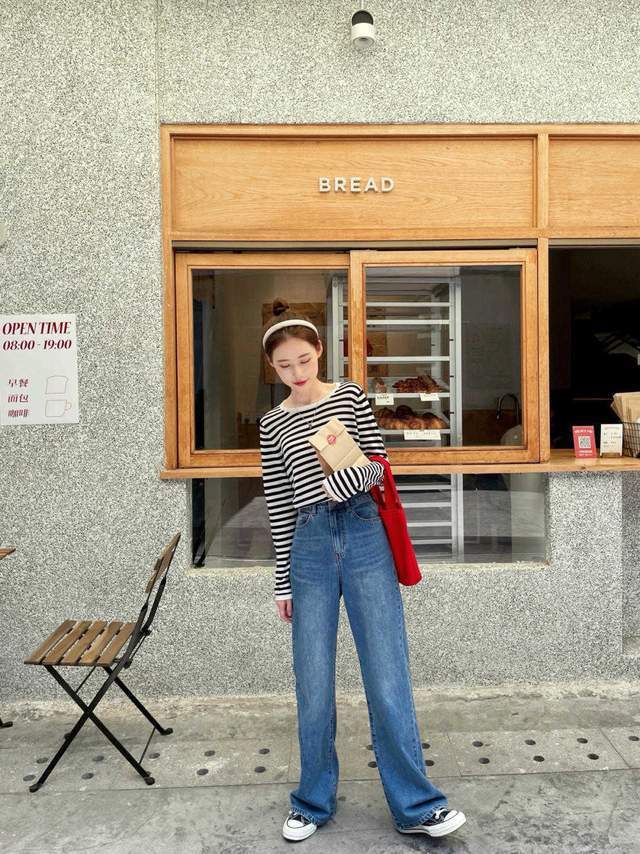 风衣|一看就是高级穿搭,上班通勤的穿搭,风衣搭配牛仔裤气质感满分