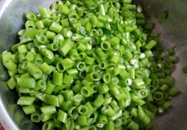 空心菜|夏天遇到这菜我从不讲价,钙高西红柿10倍,小孩常吃个子高不发胖