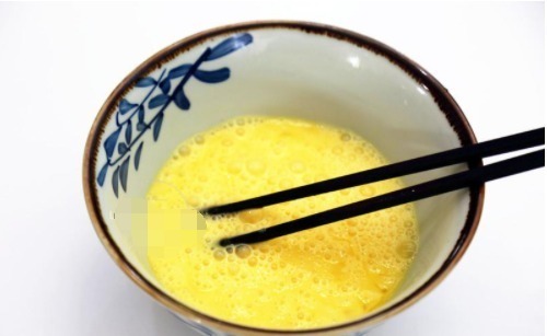 早餐鸡蛋的新吃法，鲜嫩好吃，十分钟上桌，给孩子做正好