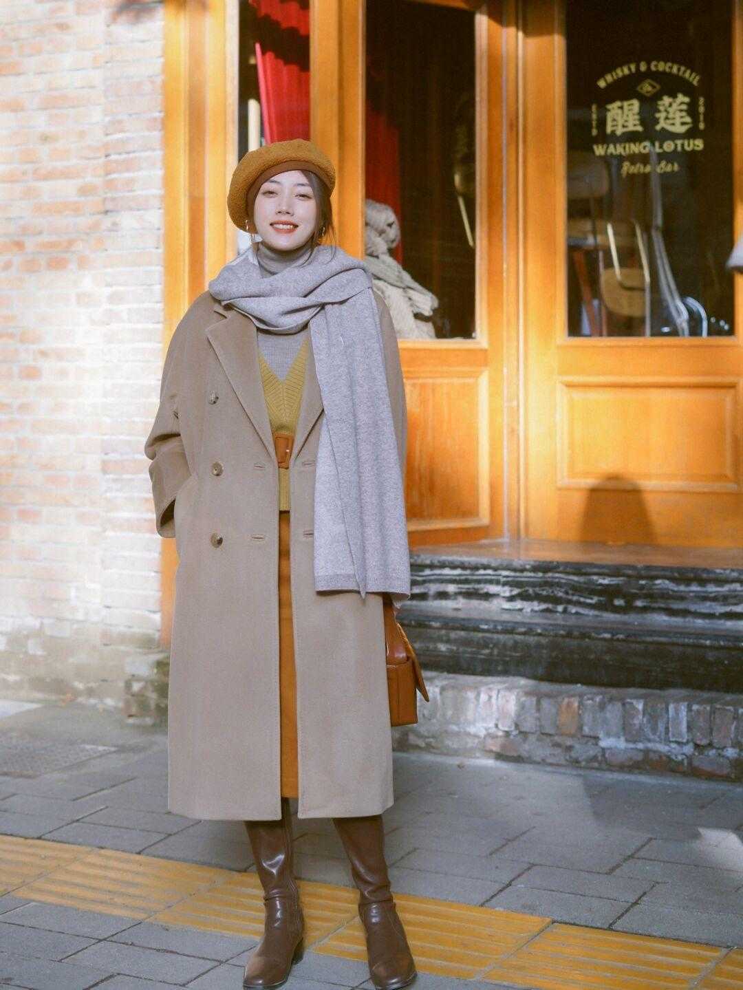 半裙|冬天的三种裙子,优雅又显瘦,搭配大衣,羽绒服也气质, 太温柔了