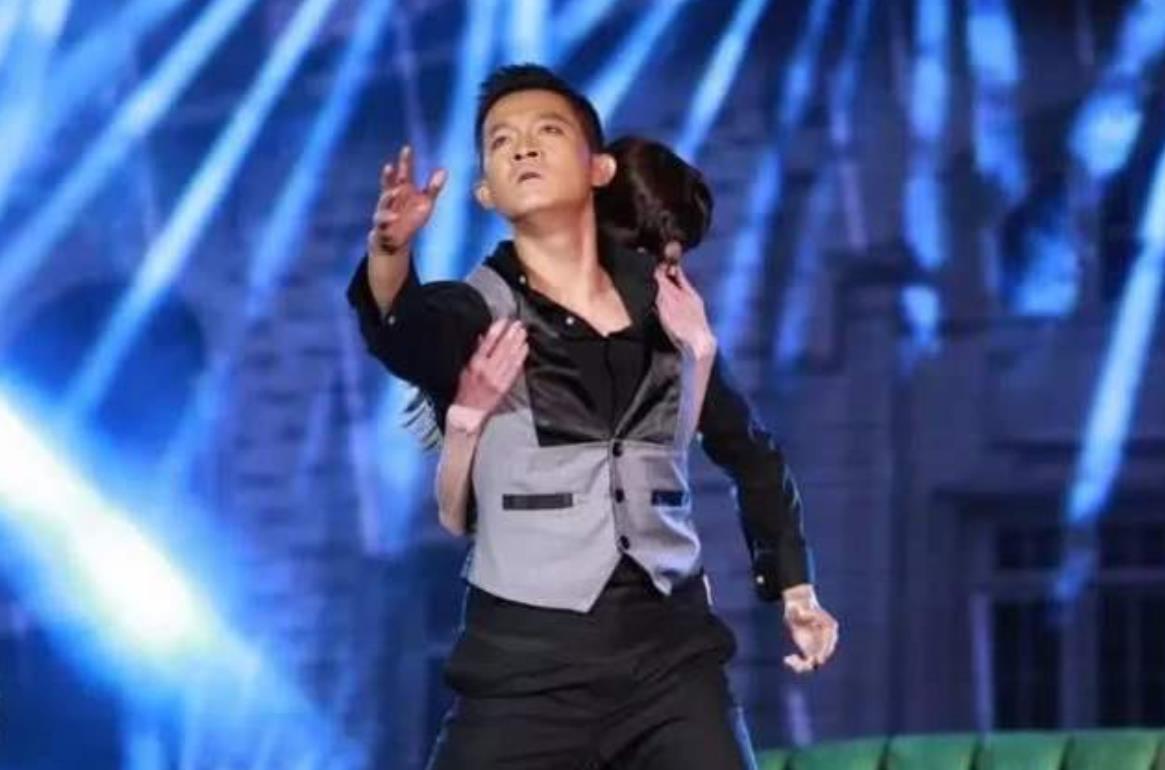 综艺|杨志刚参加综艺后遭嘲讽，新剧不再装傻，网友，导演还是郭靖宇