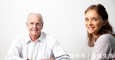 钙片|日常怎么预防骨质疏松?给你5个建议,希望你能牢记下来