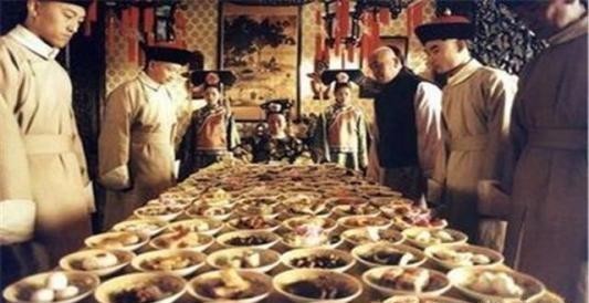 科举|明朝并不是封建王朝最强盛的,为何却能圈粉无数?有人说因为清呀