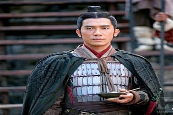 才高八斗|曹植才高八斗,七步成诗,没想到一篇文章毁了曹操统一天下大业