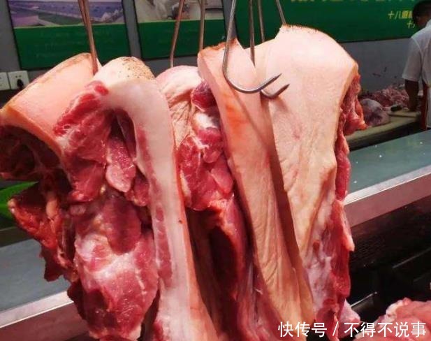 母亲|他在母亲生日那天上街买了二斤肉，引起轰动，并被载入史册