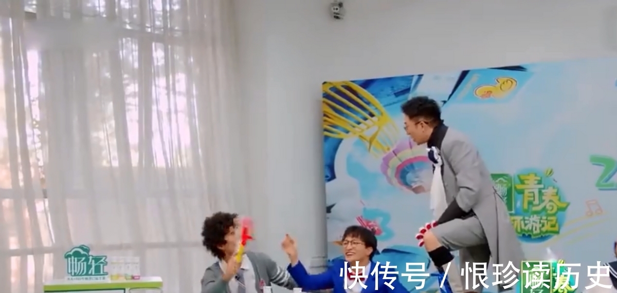 舞臺|在前輩面前出風頭、搶舞臺,周潔瓊的情商住在馬里亞納海溝?