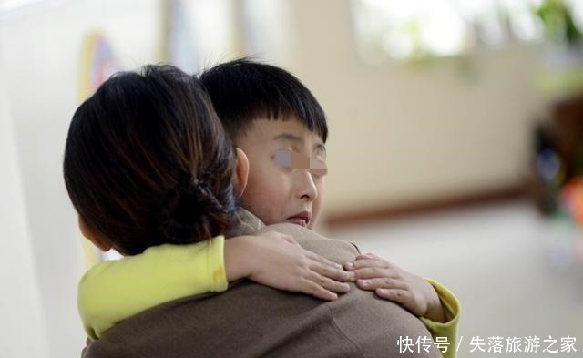 放手|孩子一生会“离开”妈妈6次,一次比一次难舍,第六次没人愿接受