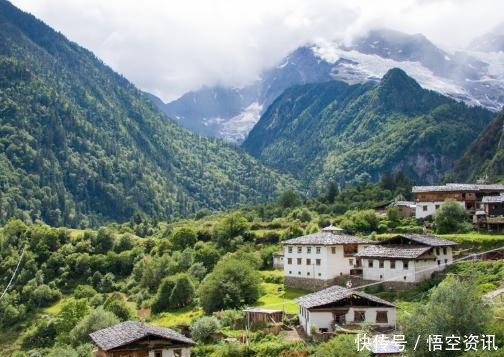 腾格里海|最适合一个人旅行的地方，有吃有喝玩不腻，看了绝不后悔！