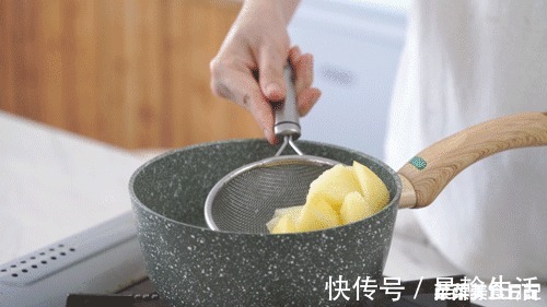 2周狂卖700万份！在家用平底锅就能做，哪还用去排队！