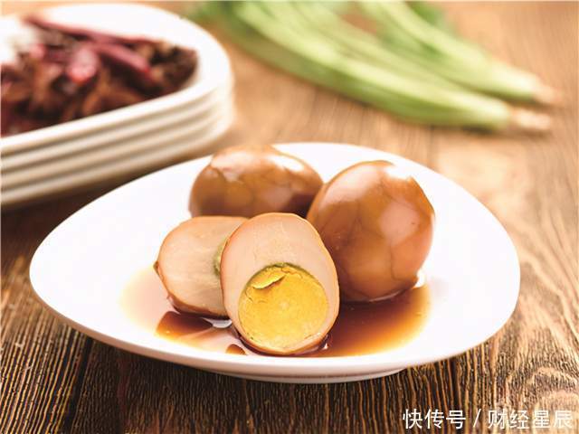 医生|得了乙肝吃鸡蛋,肝会受不了?医生告诉你真正养肝食物是什么