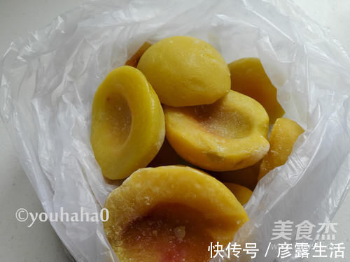 冬天，这水果我一买就是8斤，简单煮一煮，润肺止咳是梨的10倍