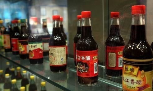 醋直接吃就“错”了！多加1步变得更香醇，做法简单，却少有人知