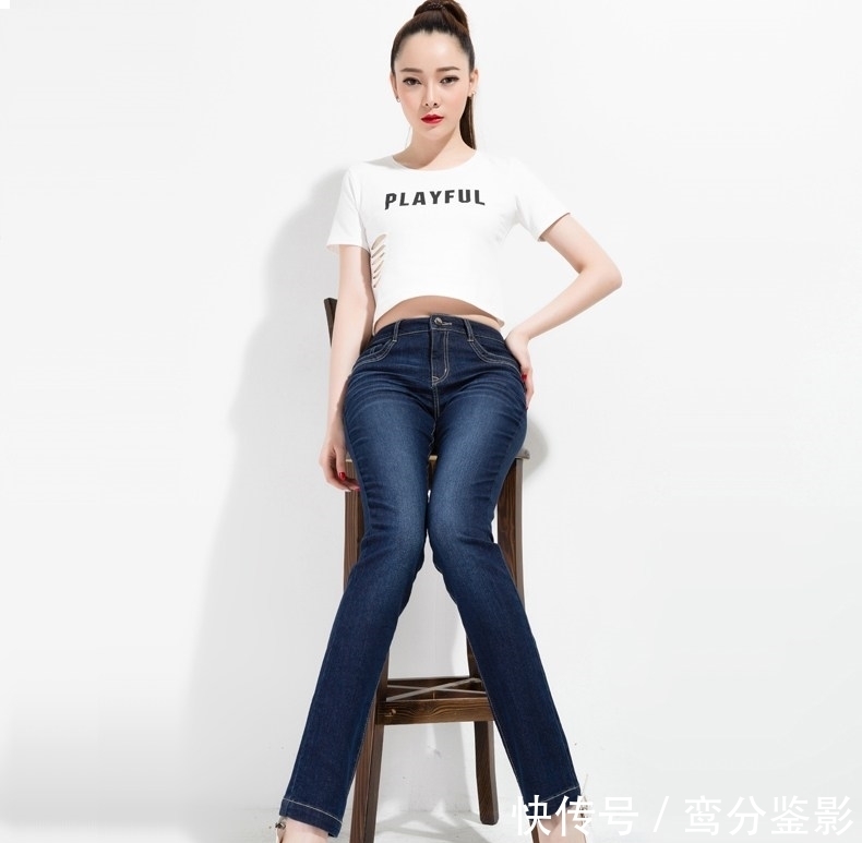 高跟鞋|牛仔裤搭配上高跟鞋展现出精实匀称的大长腿!