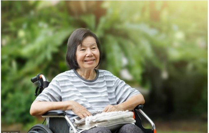 癌细胞|不要等到人不行了才想起中医药！这7类癌症患者早介入早治愈