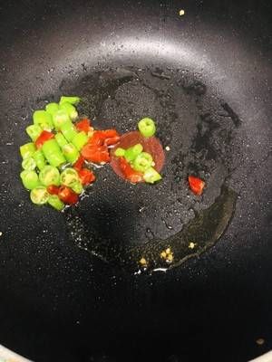 天气越来越冷,送您暖身汤,泡菜肥牛汤,做法简单,吃了全身暖