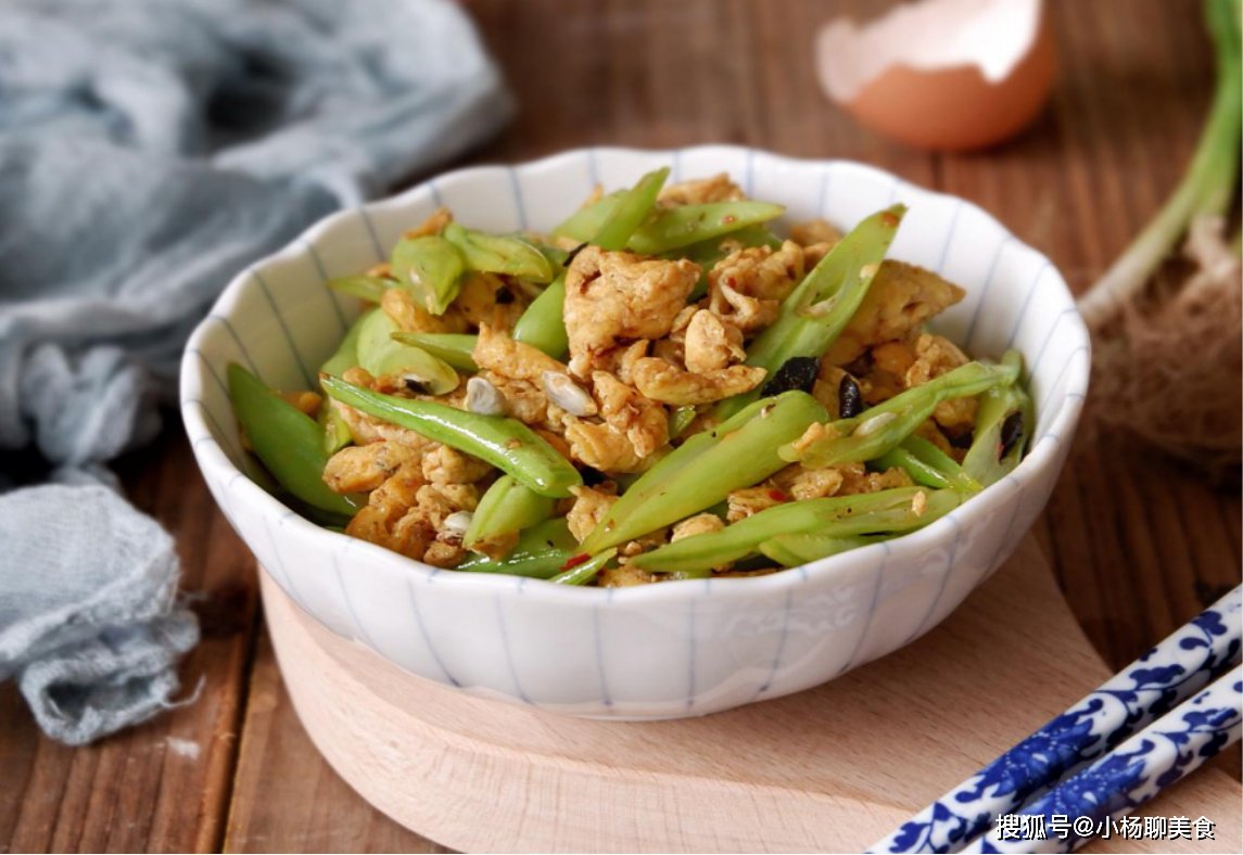 它是天然“补钙菜”,一年四季都有,做法特简单,补钙长个头