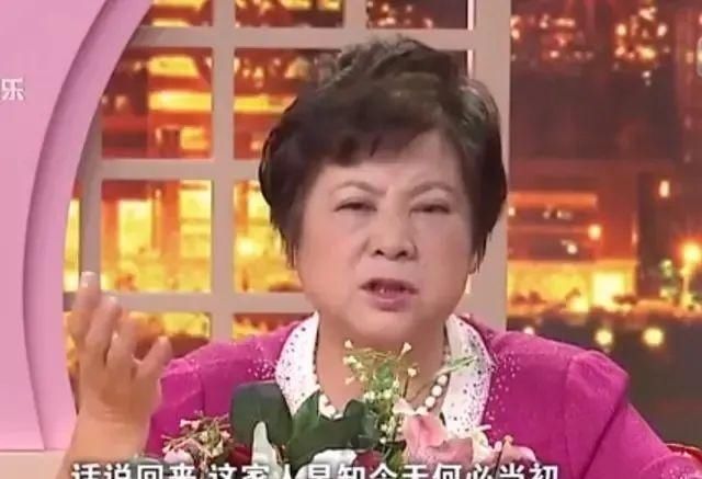 重看《新老娘舅》柏万青可以做表情包,节目内容毁三观