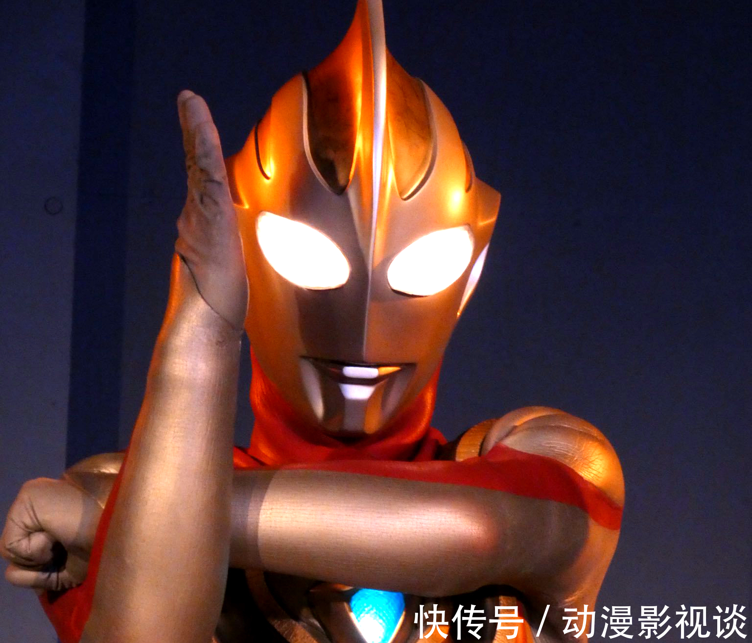 奥特曼英雄传|圆谷新商标隐藏大秘密,名叫《奥特曼融合激战!》,跟两个新巨人有关!