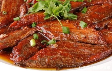 孩子学习压力大,妈妈看在眼里疼在心里,用心给娃做的”益智菜“