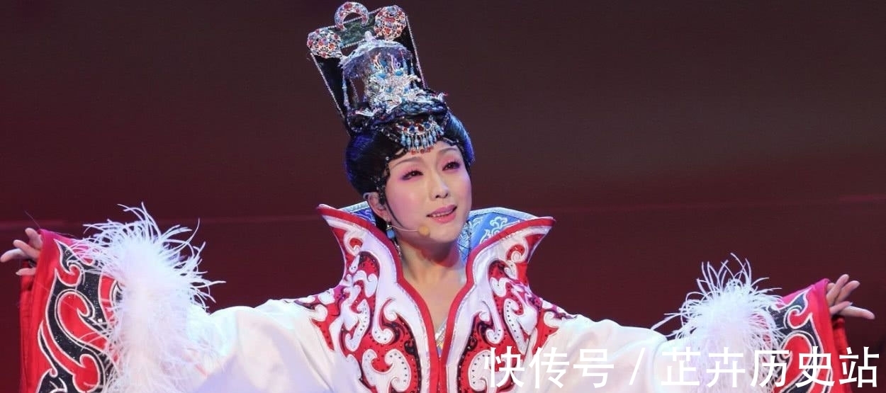 李玉刚和周深反串,谁更有天赋,你怎么看?