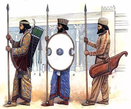 惩罚|伊苏斯之战,大流士亲率十万大军企图惩罚亚历山大,结果一败涂地