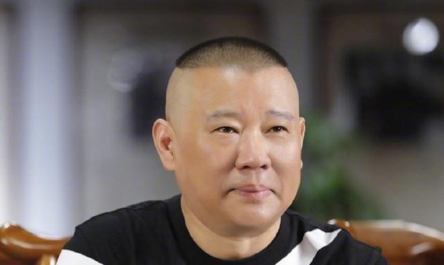 孟鹤堂 曹鹤阳淘汰后的玩笑话戳痛了郭德纲,老郭一句话回怼让其满脸尴尬