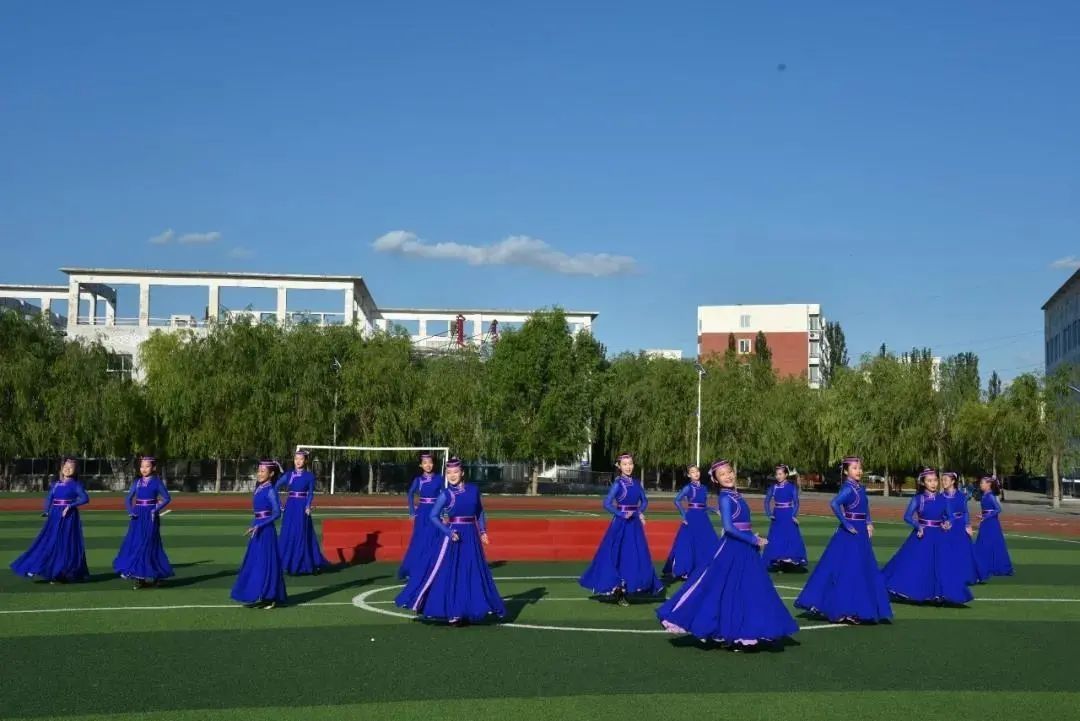 双减|百名校长谈“双减”（七）丨扎鲁特旗蒙古族实验小学校长 那申孟和：不断提升课后服务品质，助力学生健康全面发展