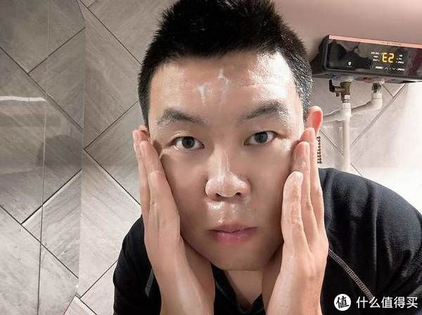 黑科技|告别油腻，年纪再大也得对得起咱这张脸，珂岸玻尿酸男人黑科技