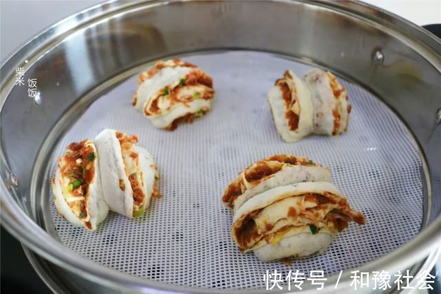 包子|卷一卷,蒸一蒸,香软又多层,比包子简单,趁热两个不够吃