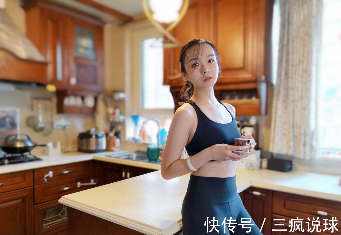 女运动员|中国奥运冠军张成龙:22岁被小3岁富婆倒追,结婚6年婚姻幸福