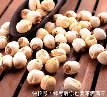 暗沉|女性過中年后，皮膚暗沉，失眠多夢，多吃以下幾種東西，輕松解決