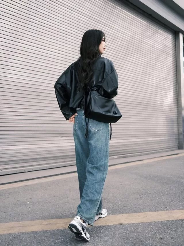 精致大气的女人:穿基础色和基础款衣服,轻松提升气质变得洋气17 精致大气的女人:穿基础色和基础款衣服,轻松提升气质变得洋气