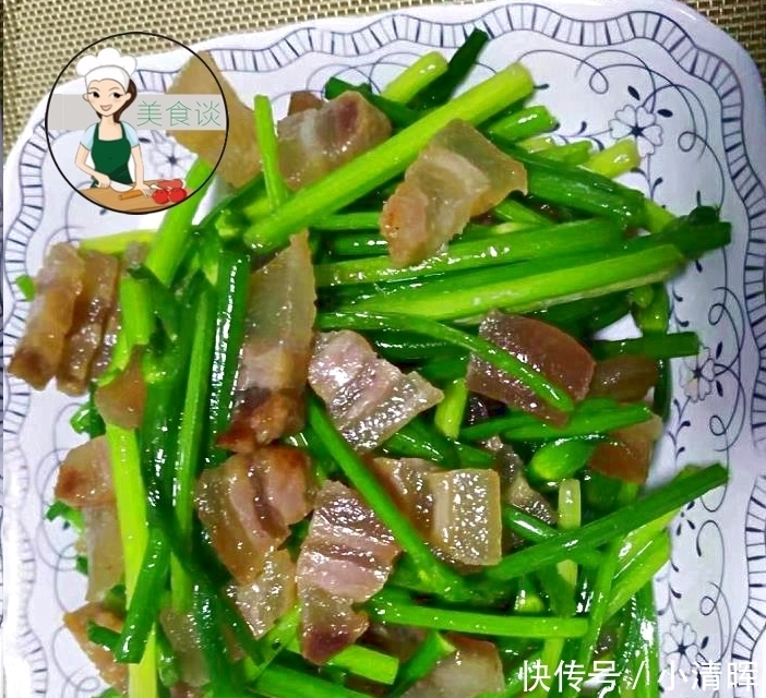 春天不懂吃此菜怪可惜,炒着吃特香,清香开胃,还杀菌、清洁肠道