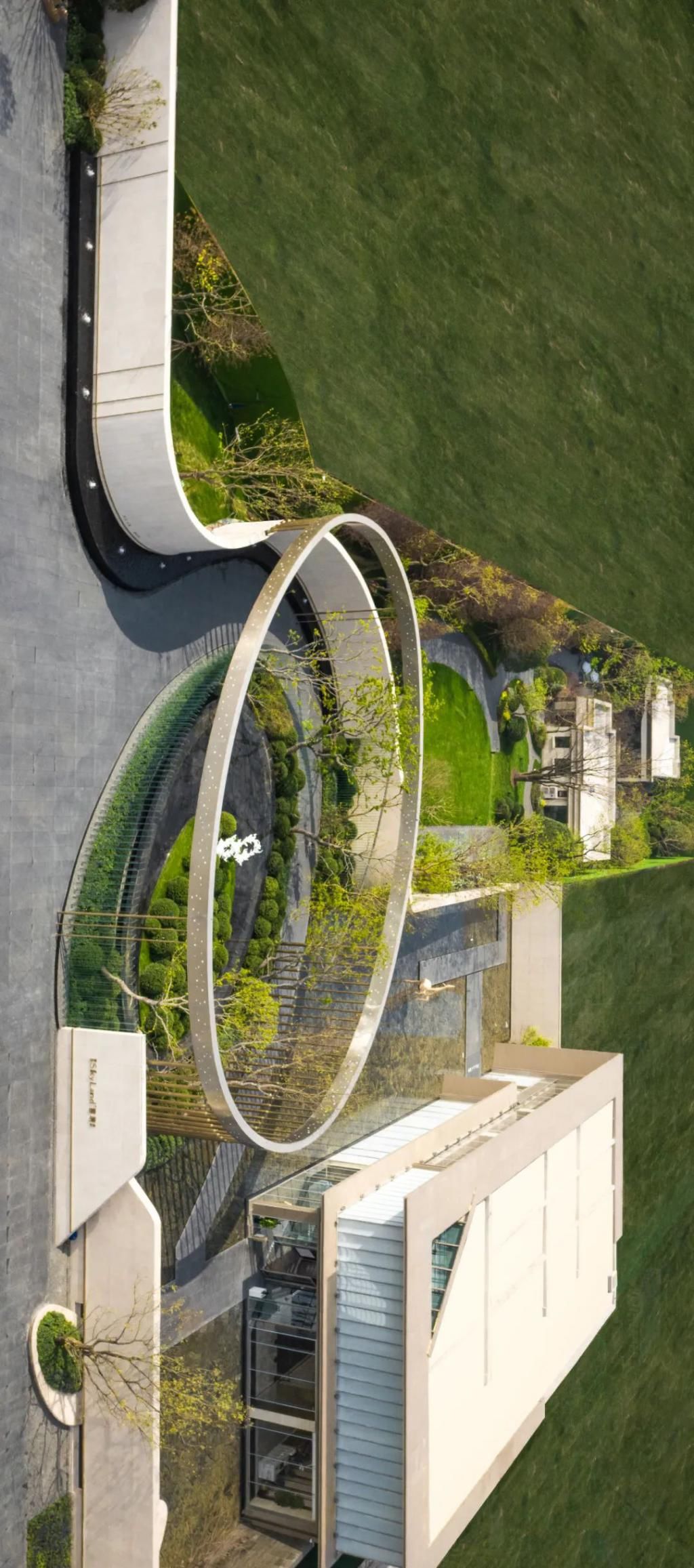  半围合|星环浮动，雁归云境