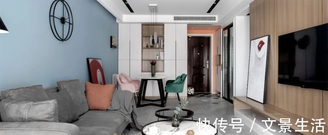 丹青色|89㎡现代简约,蓝色背景墙,搭配简约舒适软装,营造轻松时尚感