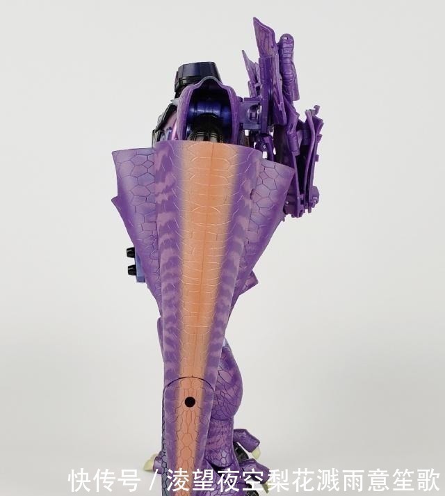 动画|超还原的霸王龙威震天玩具,但是要卖1700实在太贵了!