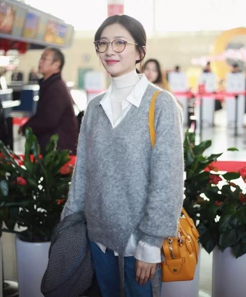  穿法|“衬衫叠穿”才是今年秋冬最高级的穿法，时髦又保暖，赶紧学起来