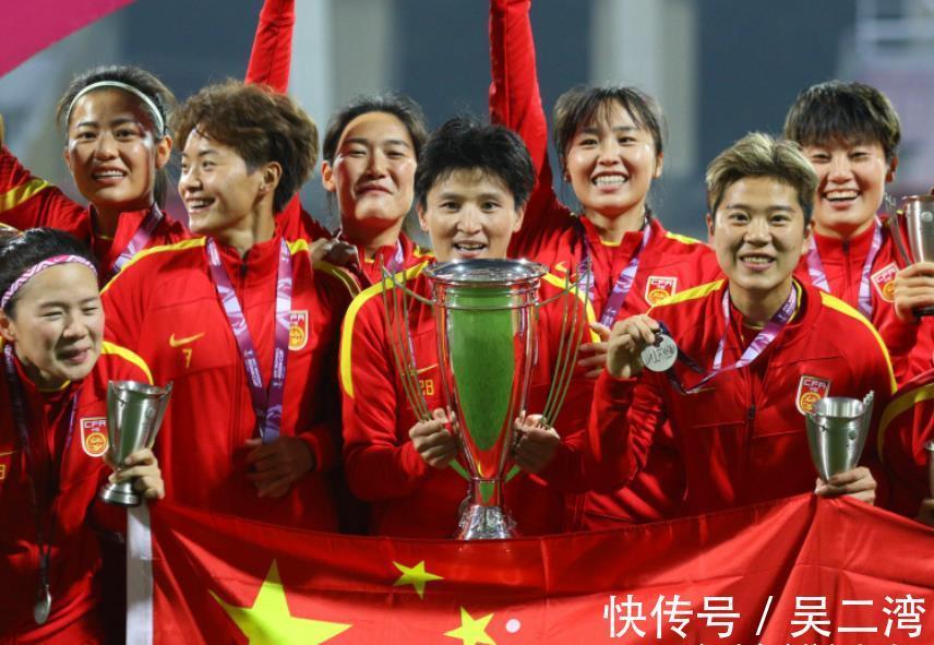 国乒|中国女足火出圈了！国乒+中国女排发声祝贺，影帝影后盛赞：伟大