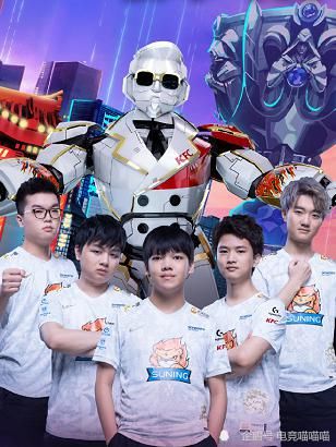打出|阿Bin剑姬S决赛打出首个五杀直接封神上热搜，打破质疑成顶级上单