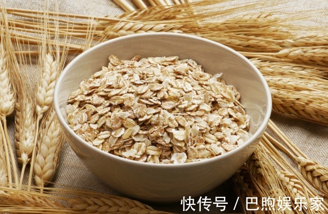 水煮|即食燕麦片和煮食燕麦片有什么区别营养差别大,别乱买了